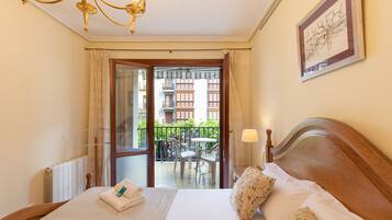 2 dormitorios, tabla de planchar con plancha, wifi y ropa de cama