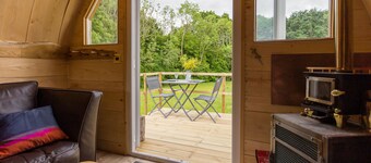 Beautiful 1 bed Glamping pod in Battle