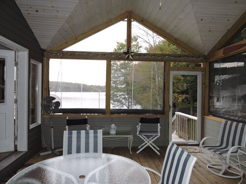 Lake Kanasatka Home and Guest House Sleeping 14 Beach Dock