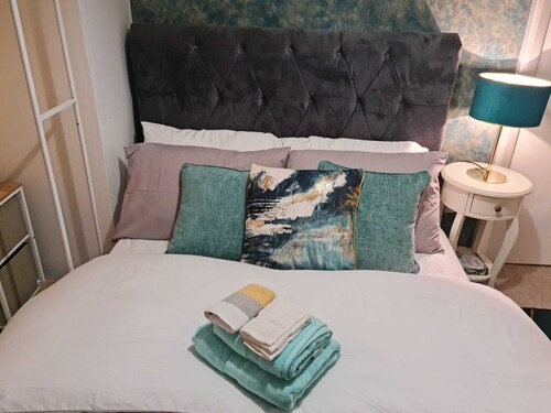 Immaculate 3-bed House in Middleton