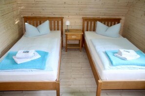 2 chambres, lit parapluie, Wi-Fi gratuit, draps fournis
