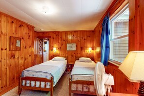 3 bedrooms, Internet