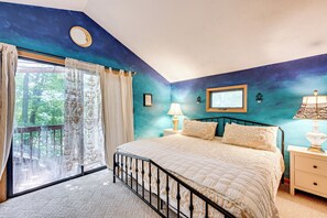 3 bedrooms, desk, Internet, bed sheets - Artist's Retreat at Sky Valley w/ Balcony & Deck (Dillard)