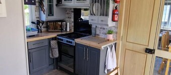 Newly Refurbished 6 Berth Caravan on the Grange