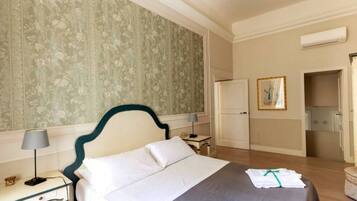 1 camera, Wi-Fi gratuito, lenzuola