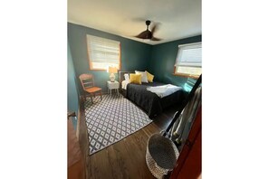 2 bedrooms, desk, iron/ironing board, travel crib
