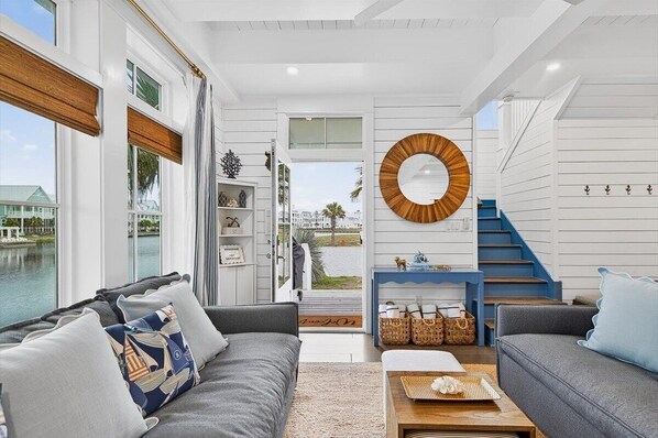 Cottage (2 Bedrooms) | Front of property - Southern Anchor 205 Fiv-c (Port Aransas)