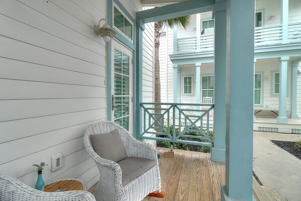 Cottage (1 Bedroom) | Front of property - The Starfish 230 RO C2 (Port Aransas)