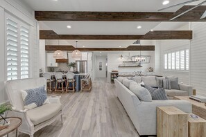 單棟房屋 (5 Bedrooms) | 內部