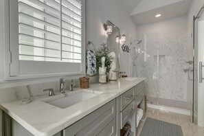 Cottage (2 Bedrooms) | Intérieur