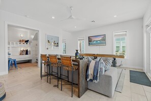 House (4 Bedrooms) | Interior - Uncharted 222 LAK (Port Aransas)