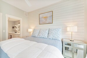 Apartment (2 Bedrooms) | Interior - Lucky Ole Sun TC 3205 (Port Aransas)