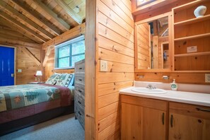1 chambre, fer et planche à repasser, accès Internet, draps fournis