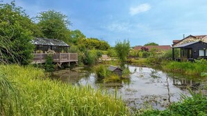 Unclassified image, 3 of 48, button - Old Barn - Tranquil 3-bedroom Holiday Cottage (Colyton)
