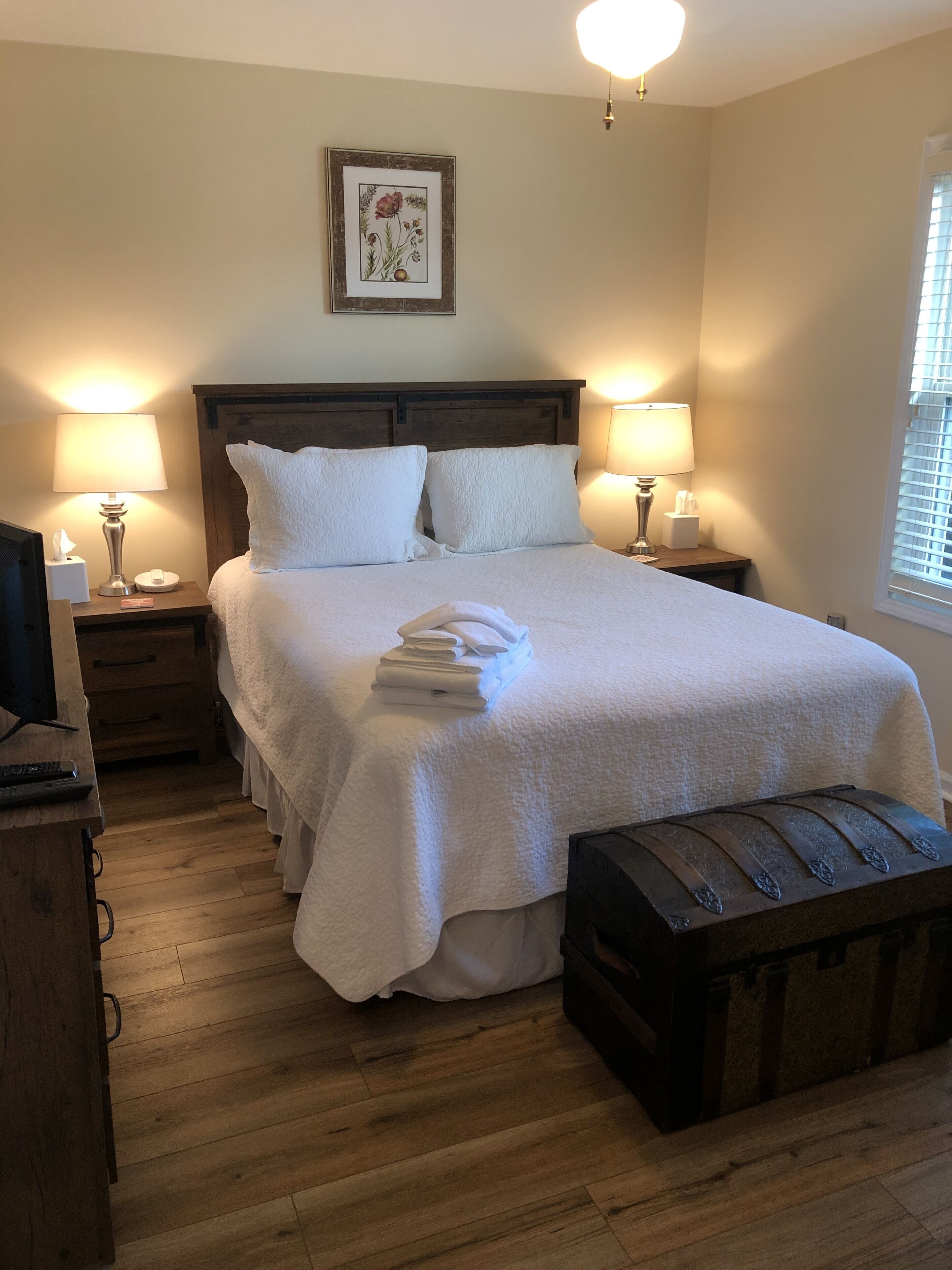 3 Schlafzimmer, Schreibtisch, WLAN, Bettwäsche