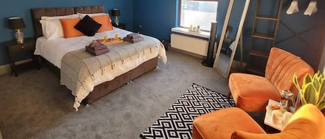 4 habitaciones, tabla de planchar con plancha y wifi gratis