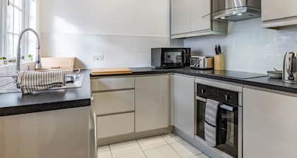 Lovely Villa1king 2 Double 4 Single 1 Bunk Beds