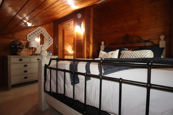 Bedroom #2 with queen bed