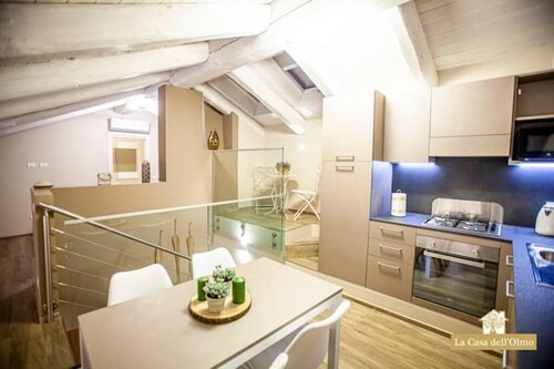 The Elm House - Suite Apartment PERLA - Cuneo