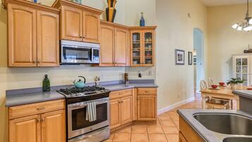 House (Atlantic Oaks Beach House) | Exterior