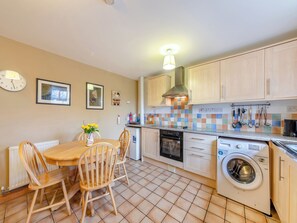 Dishwasher, high chair - 3 bedroom accommodation in Cowshill, near Alston (Cowshill, near Alston)
