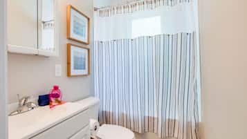 Ensuite bathroom