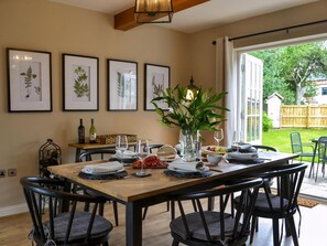 Dining - 3 bedroom accommodation in Seaton Ross (Seaton Ross)