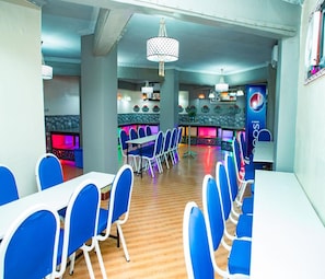 Banquet hall - THE GOLDEN PIGEON HOTEL AND SPA (Mwanza)