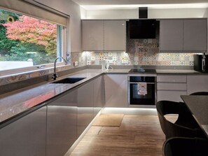 Opvaskemaskine, fryser