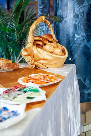 Daily continental breakfast for a fee - FELICIA HÔTEL (Yaoundé)