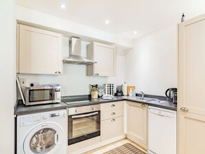 Opvaskemaskine, højstol