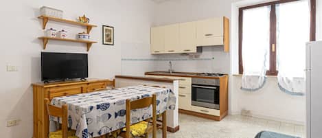 Refrigerador y horno