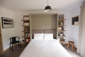 3 bedrooms, WiFi, bed sheets - 2nd floor, balcony, parking, tv, ski locker, 84m², Champagny-en-Vanoise (Champagny-en-Vanoise)