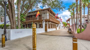 Apartamento (Orange Street Apartment) | Fachada