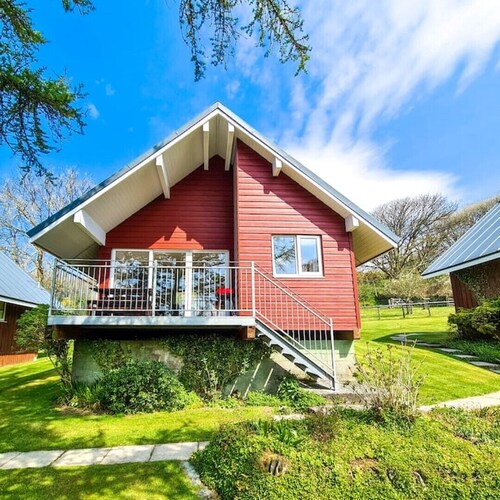 Ta Mill Holidays - Meadowview Chalet 3