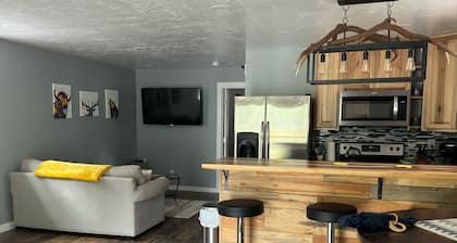 Tranquility Meets Hospitality â Your Peaceful Montana Getaway