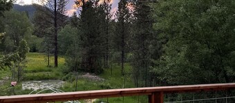 Tranquility Meets Hospitality – Your Peaceful Montana Getaway