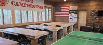 Cabin 7 - Rustic Mountain Cabin - Up to 3 persons