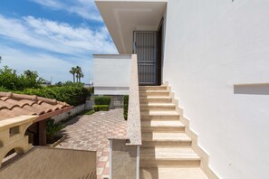 Nicht klassifiziertes Bild, 2 von 30, Schaltfläche