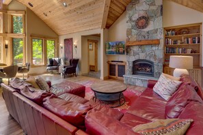 Flat-screen TV, fireplace, foosball, table tennis