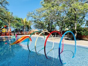 2 outdoor pools, open 9:00 AM to 7:00 PM, pool umbrellas, pool loungers - SAMARIA CLUB DE PLAYA BY VISTA MAGICA (Santa Marta)