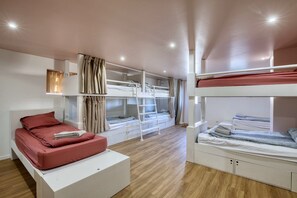 5 Schlafzimmer