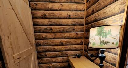 Cabin Apt 20min to Gatlinburg across from Ntl Park GameRoom+FirePit+Pet Friendly