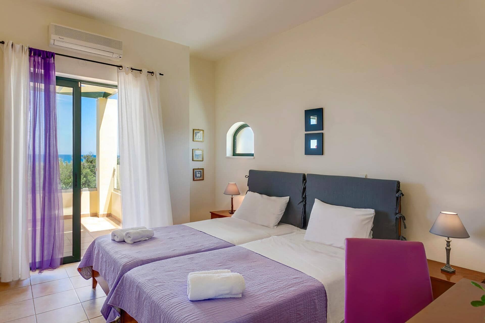 4 bedrooms, WiFi, bed sheets