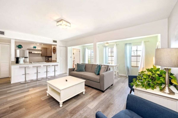 リビング エリア