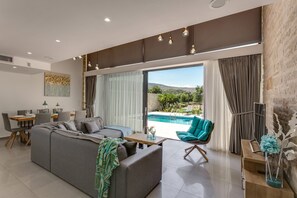 TV, ping pong - Villa Potami Nikos by Villa Plus (Apokoronos)