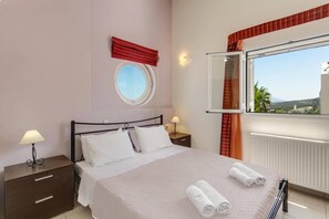 3 makuuhuonetta, Wi-Fi, vuodevaatteet