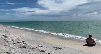 6min to Beach. Saltwater Pool, Fits 8ppl.
