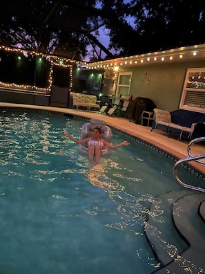 Outdoor pool - 6min to Beach. Saltwater Pool, Fits 8ppl. Plz Inquire about Milton discount. (Englewood)