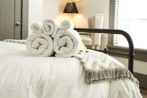 7 chambres, bureau, fer et planche à repasser, Wi-Fi gratuit